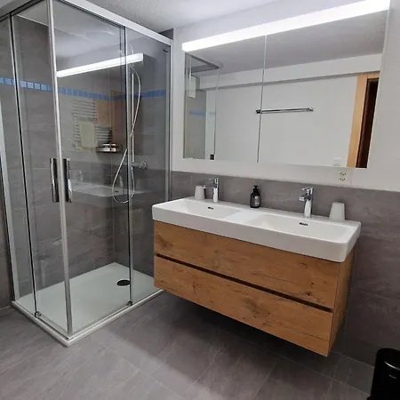 Appartamento La Sapiniere Appartement-fewo 8-bettwohnung By Interhome